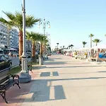 Near The Lejlighed Larnaca