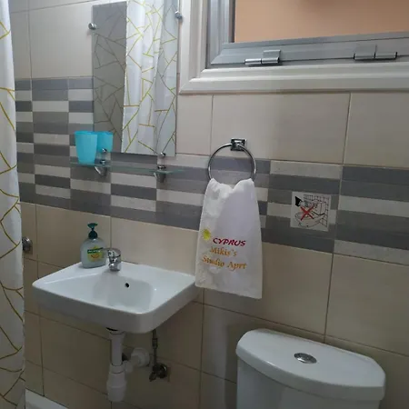 Apartment Near The Larnaca